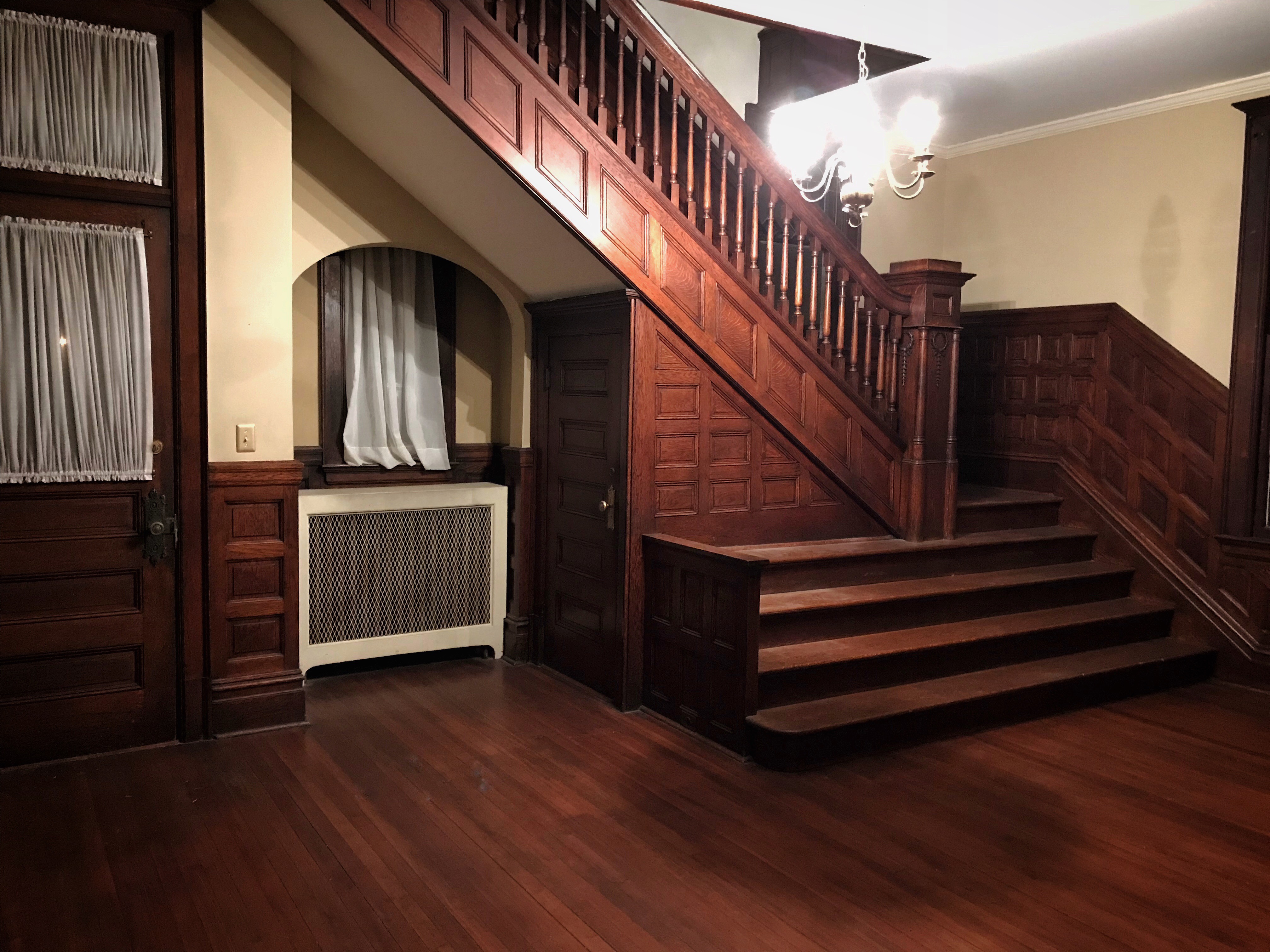 Grave's House Foyer